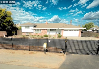 250 W Cypress Rd, Oakley, CA 94561