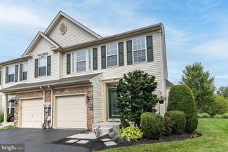 2541 Peachtree Dr, Perkasie, PA 18944