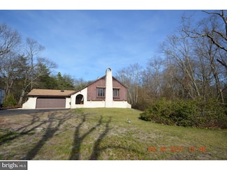 611 Cooper Rd, West Berlin, NJ 08091