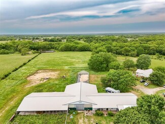 15606 Econtuchka Rd, Earlsboro, OK 74840