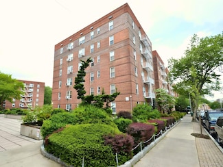 501 Riverdale Ave Unit 2J, Yonkers, NY 10705