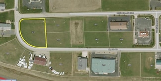 401 Apache Dr, Rochester, IN 46975