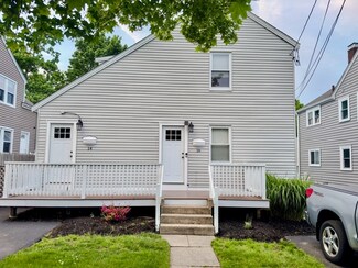 14 Lawn Ave Unit 2, Quincy, MA 02169