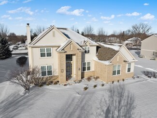 802 Bailey Ln, Hampshire, IL 60140