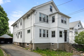 124-126 Chapman St, Watertown, MA 02472