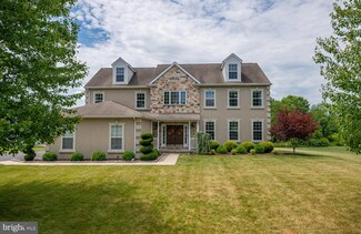 44 Percheron Dr, Spring City, PA 19475