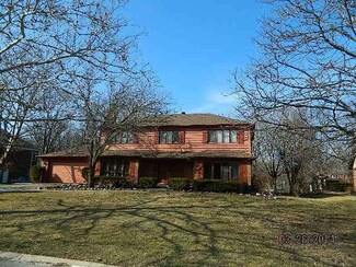 2905 Paris Rd, Olympia Fields, IL 60461