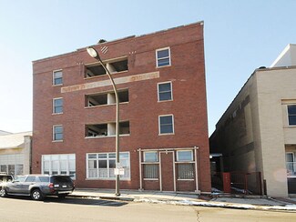 1830 Ridge Ave Unit P13, Evanston, IL 60201