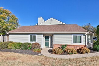 100 Sherwood Green Ct Unit 1, Mason, OH 45040