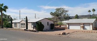 700 E Queen Creek Dr, Queen Valley, AZ 85118