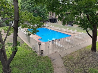 4030 15th Ave S Unit 8C, Minneapolis, MN 55407