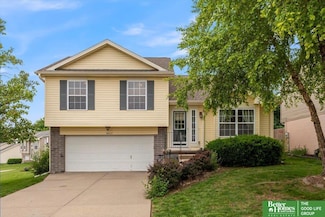 16653 Grant St, Omaha, NE 68116