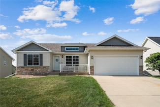 1301 Scarlet Sage Dr SW, Cedar Rapids, IA 52404