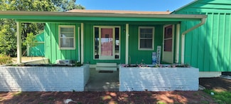 1410 W Broadway St, Newton, KS 67114