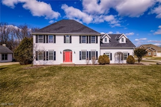 731 River Bend Blvd, Kent, OH 44240