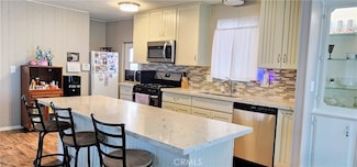 3825 Crestmore Rd Unit 321, Riverside, CA 92509