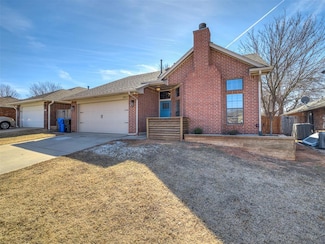 2912 Canyon Oaks Ct, Norman, OK 73071