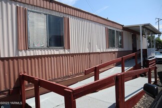 915 N 15th Ave Unit 1, Yakima, WA 98902