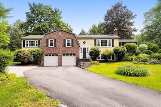 5 Ingalls Rd, Tyngsboro, MA 01879