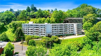 2565 Dexter Ave N Unit 103, Seattle, WA 98109