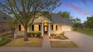 307 Turner Cir, Granbury, TX 76048