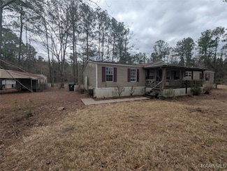 546 Baltzer Rd, Wetumpka, AL 36092
