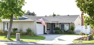4225 E Alderdale Ave, Anaheim, CA 92807