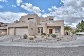 8315 Fresno Way NE, Albuquerque, NM 87122