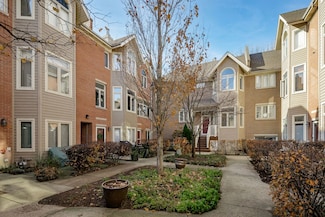 1251 W Fletcher St Unit J, Chicago, IL 60657