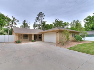 6704 Tall Oaks Dr, Oklahoma City, OK 73127