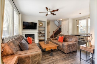 390 Caravaggio Cir, Sacramento, CA 95835