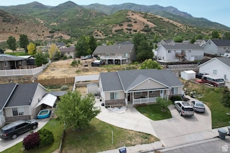 382 N Peach St, Santaquin, UT 84655