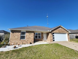 14518 Woodside Place Dr, Alexander, AR 72002