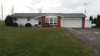 5665 Oak Park Rd, Marshall, WI 53559