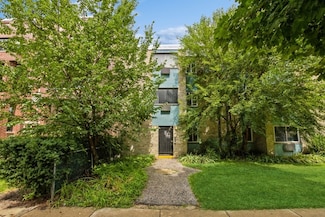 1436 W Farwell Ave Unit 3C, Chicago, IL 60626