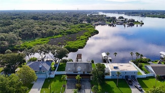 9408 Oak St, Riverview, FL 33578