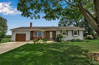 7305 Sisson Hwy, Hamburg, NY 14075