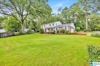 1251 Hedgerow Dr, Montevallo, AL 35115