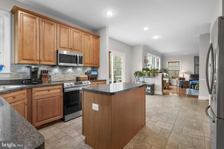 3160 Blackberry Ln, Prince Frederick, MD 20678
