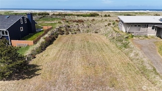 31105 G St, Ocean Park, WA 98640