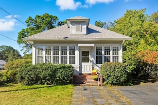 60 Barrison St, Springfield, MA 01109