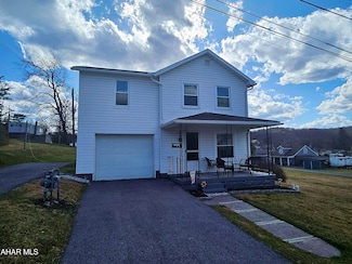 3111 S South 4th St, Tyrone, PA 16686