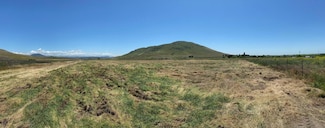 19823 E Kings Canyon N, Sanger, CA 93657