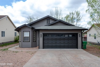 880 N 1st Ave, Show Low, AZ 85901
