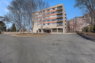 2525 Main St Unit 406, Kansas City, MO 64108