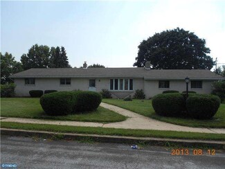 1137 Dunkelberger Rd, Leesport, PA 19533