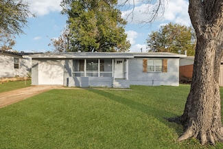 10042 Brockbank Dr, Dallas, TX 75229