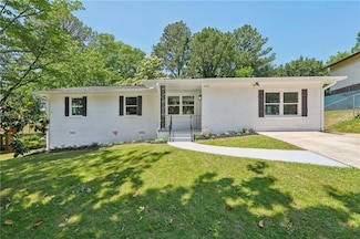 2105 Royal Fox Way, Decatur, GA 30032