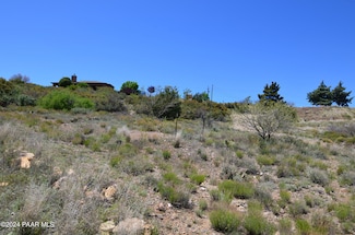 13785 E Main St, Mayer, AZ 86333
