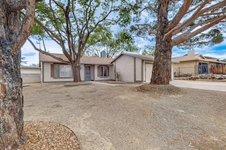 7001 Beck Dr NE, Albuquerque, NM 87109